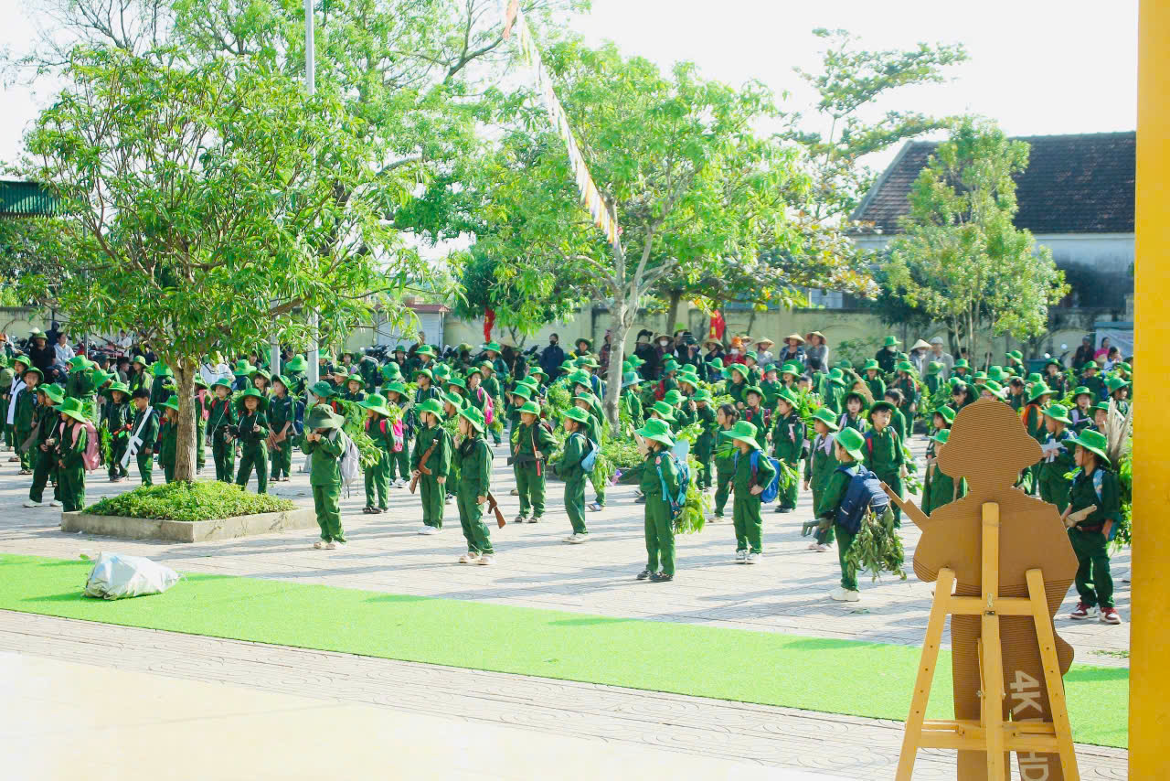 gen h z7359044506368 575b6152b60cefeeeaf41b6101d7f0f3