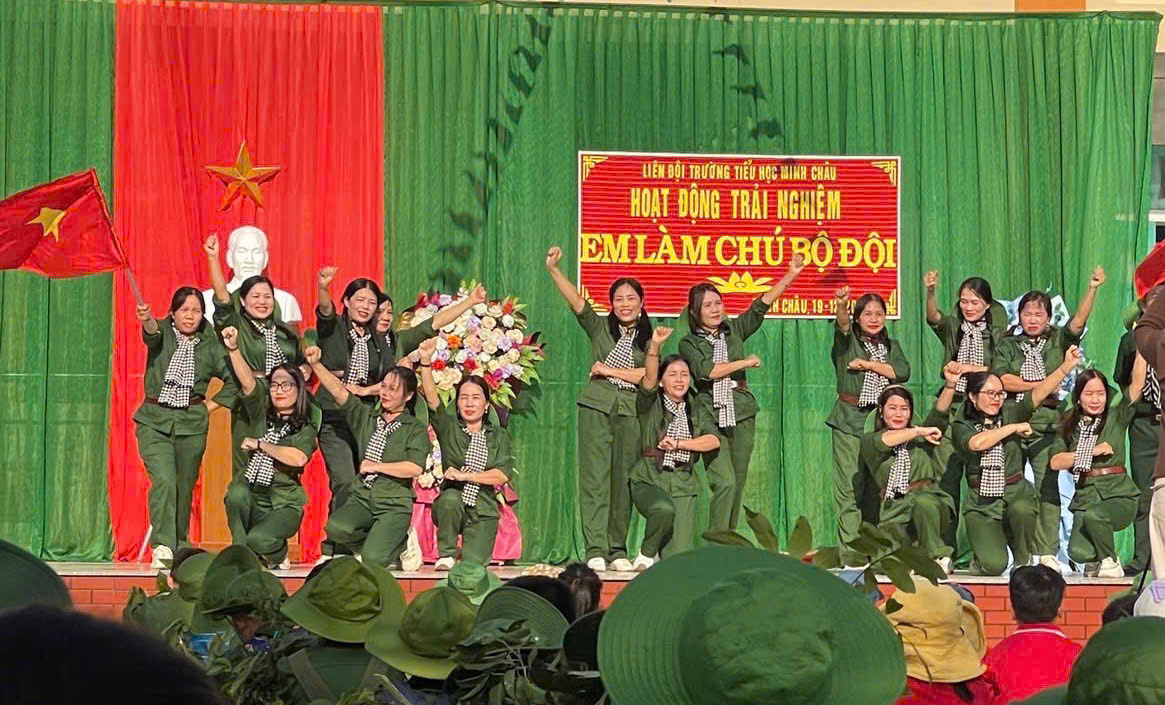 gen n z7358954333689 2dbe89283c10cc8d44278e1e8932ca99